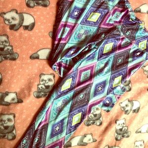 Workout Athletic Leggings size large Aztec design